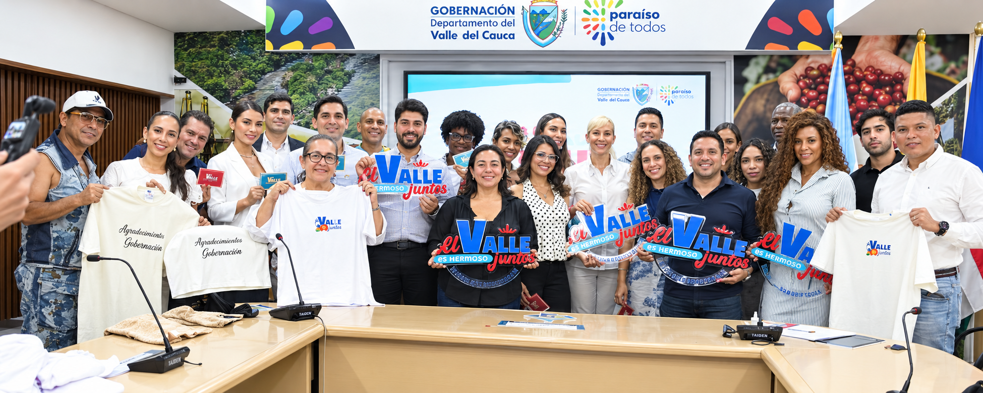 Diseñadores, empresarios y gremios se unen para apoyar la reconstrucción del HUV