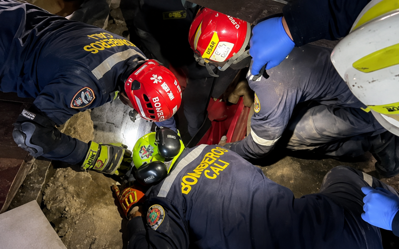 Bomberos de Cali: los héroes que no se rinden