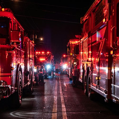 Cali recibe con orgullo a los nueve bomberos que hicieron parte del grupo de rescatistas en La Guaira, Venezuela